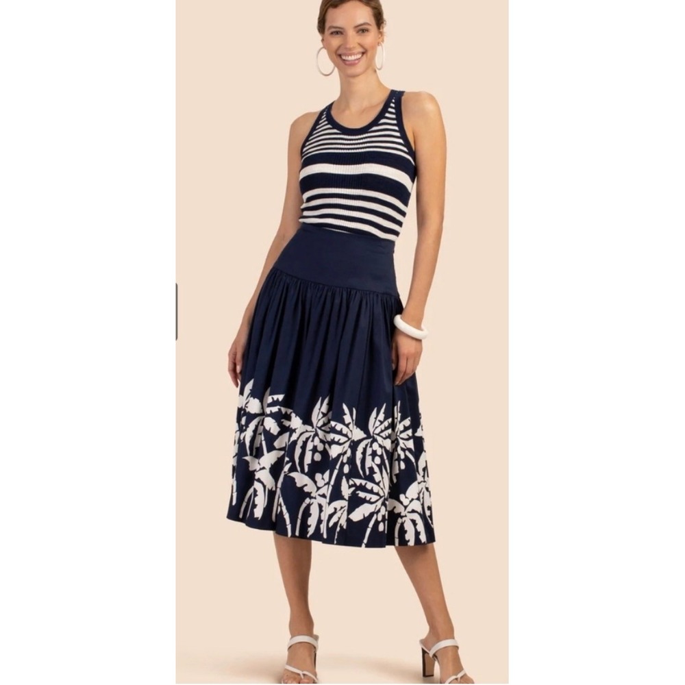 Trina Turk Portico Skirt Navy Blue White Palm Tree Print Midi Size 8 NWT